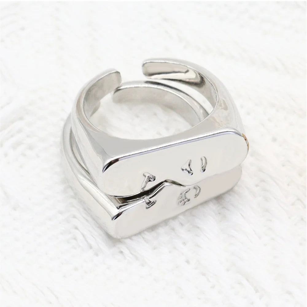 Abstract Face Pair Ring Set