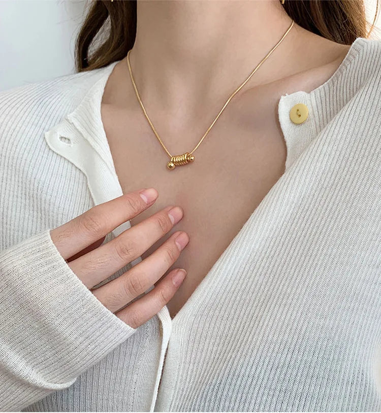 Minimalism Coil Shape Necklace