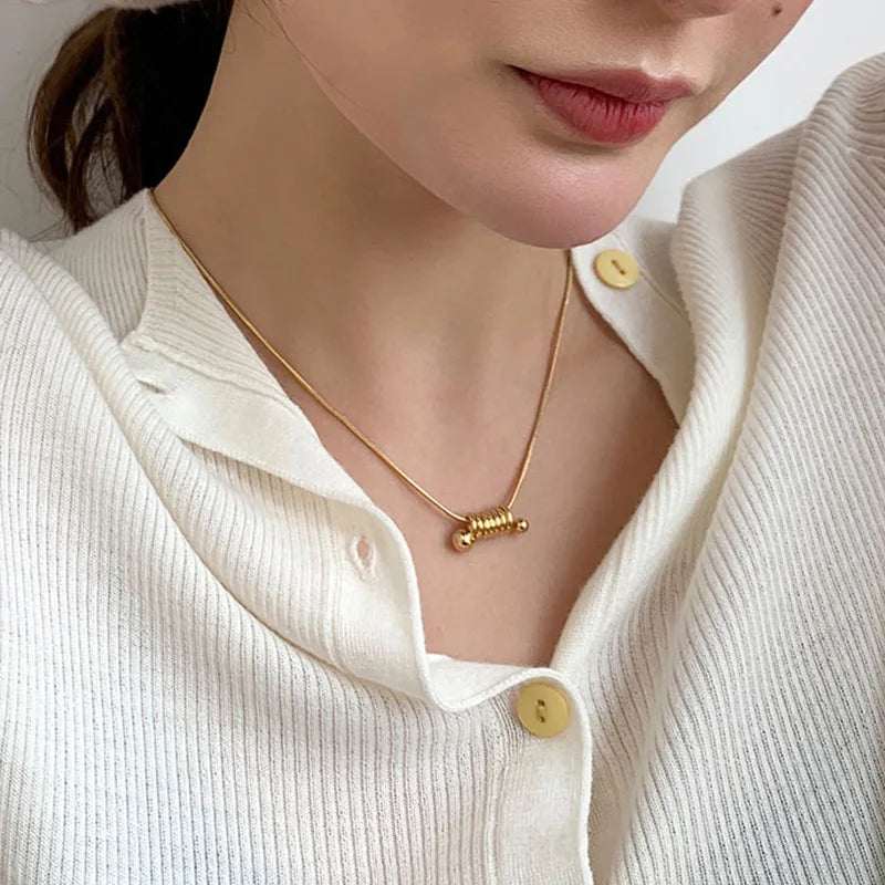 Minimalism Coil Shape Necklace