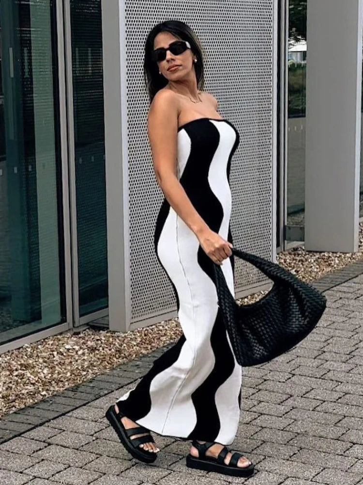 Wave Striped Knitted Maxi Dress