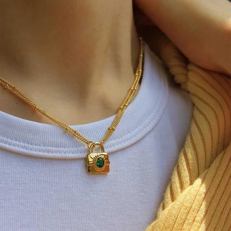 Gold colour Lock Pendant Charm Necklace - RusHush