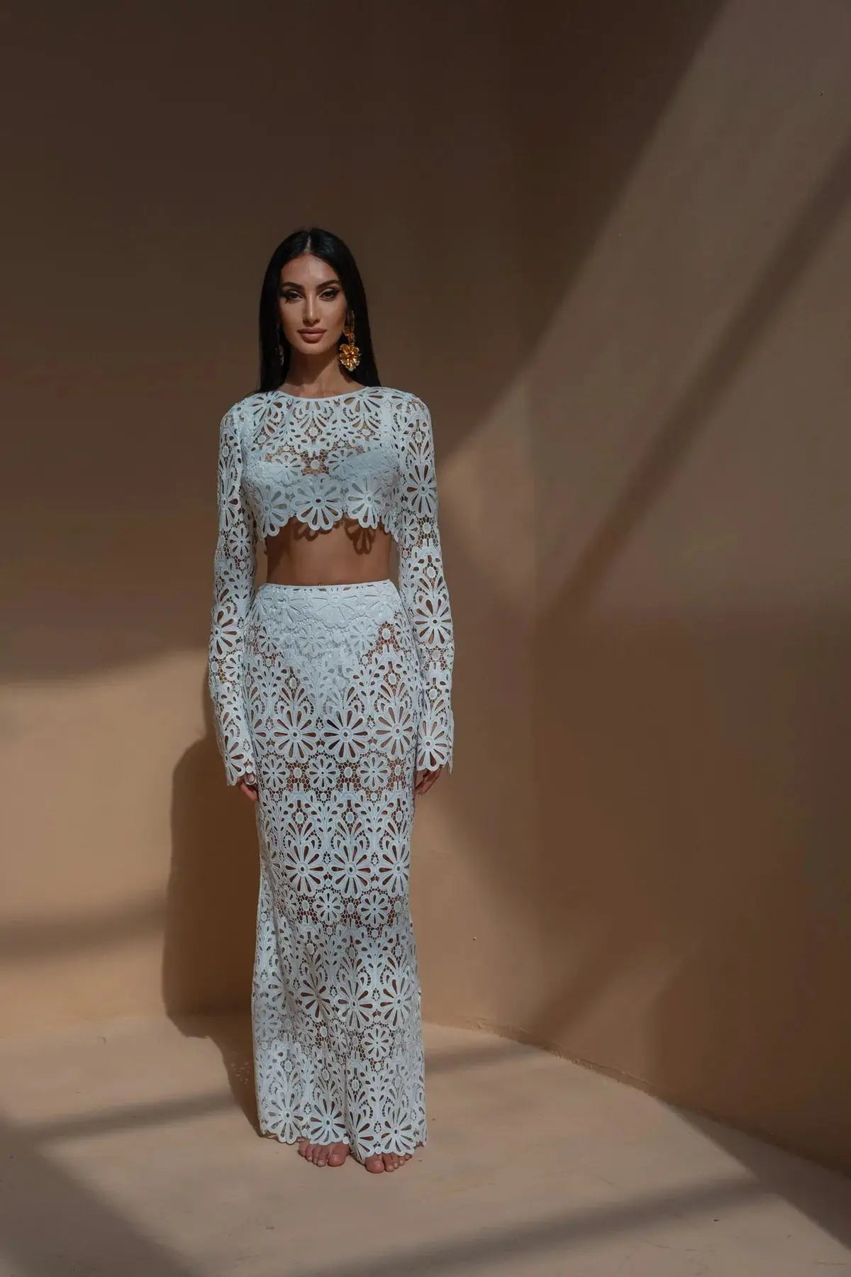 Elegant Lace Co-Ord Set – Floral Crop Top & Maxi Skirt