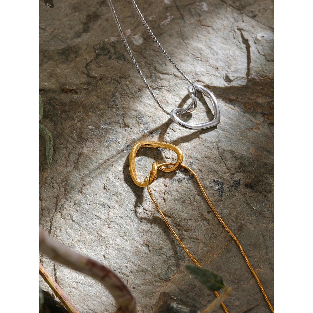 Minimalist Golden Heart Pendant Necklace